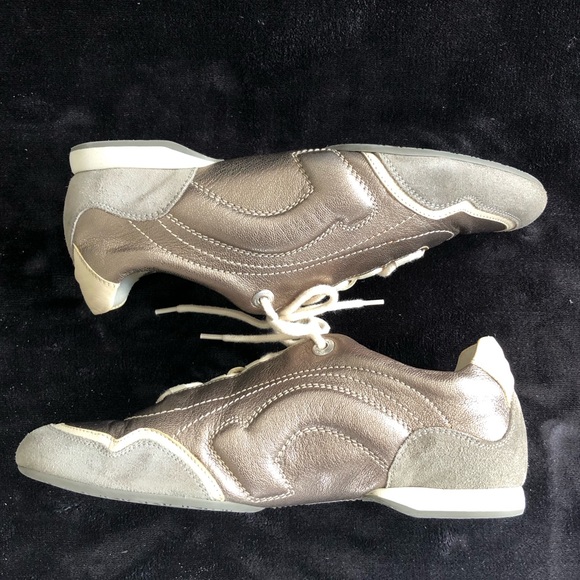 Salvatore Ferragamo Shoes - Salvatore Ferragamo Women’s Leather Sneakers, 8 EUC